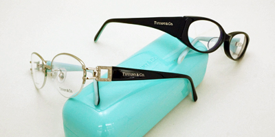 TIFFANY & Co.（ティファニー)